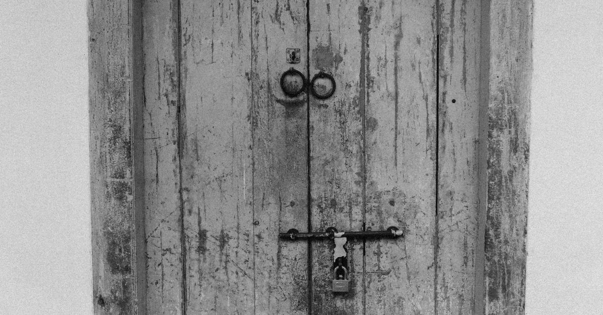 door security hardware — Kips Bay Locksmith