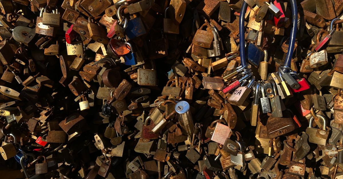 locksmith shop keys — Kips Bay Locksmith