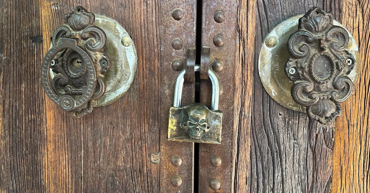 front door lock key — Kips Bay Locksmith