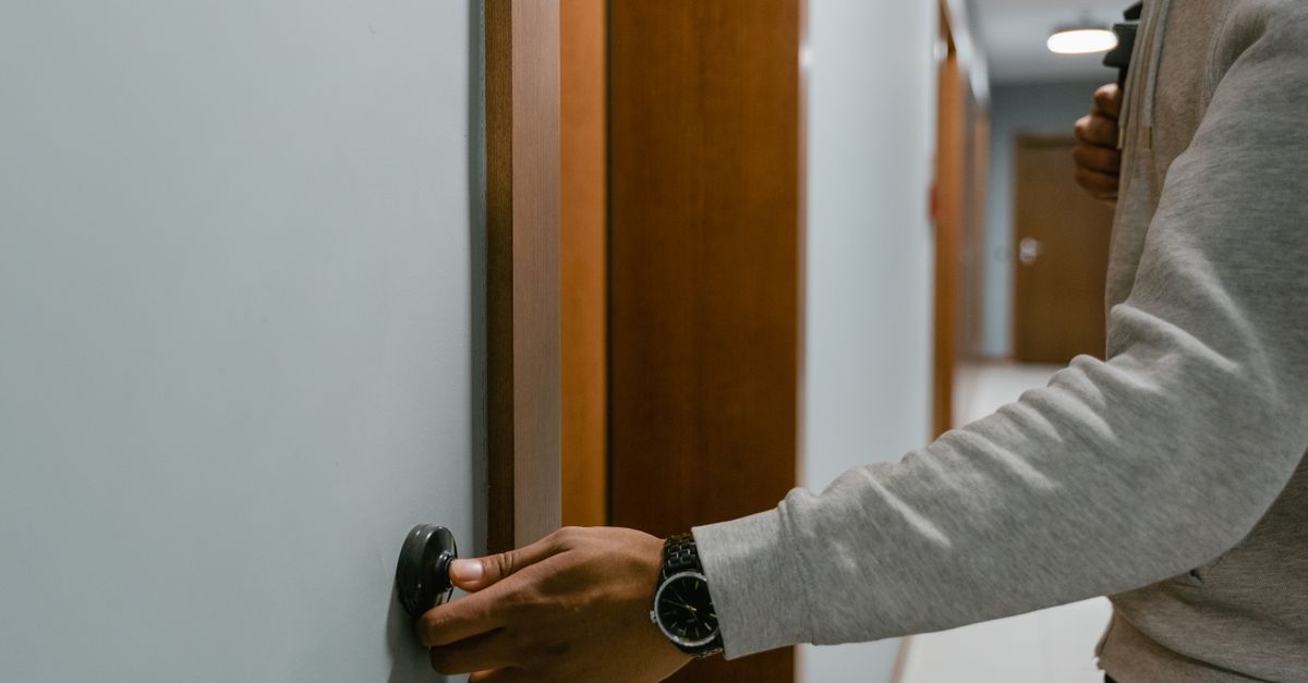 locksmith service technician — Kips Bay Locksmith